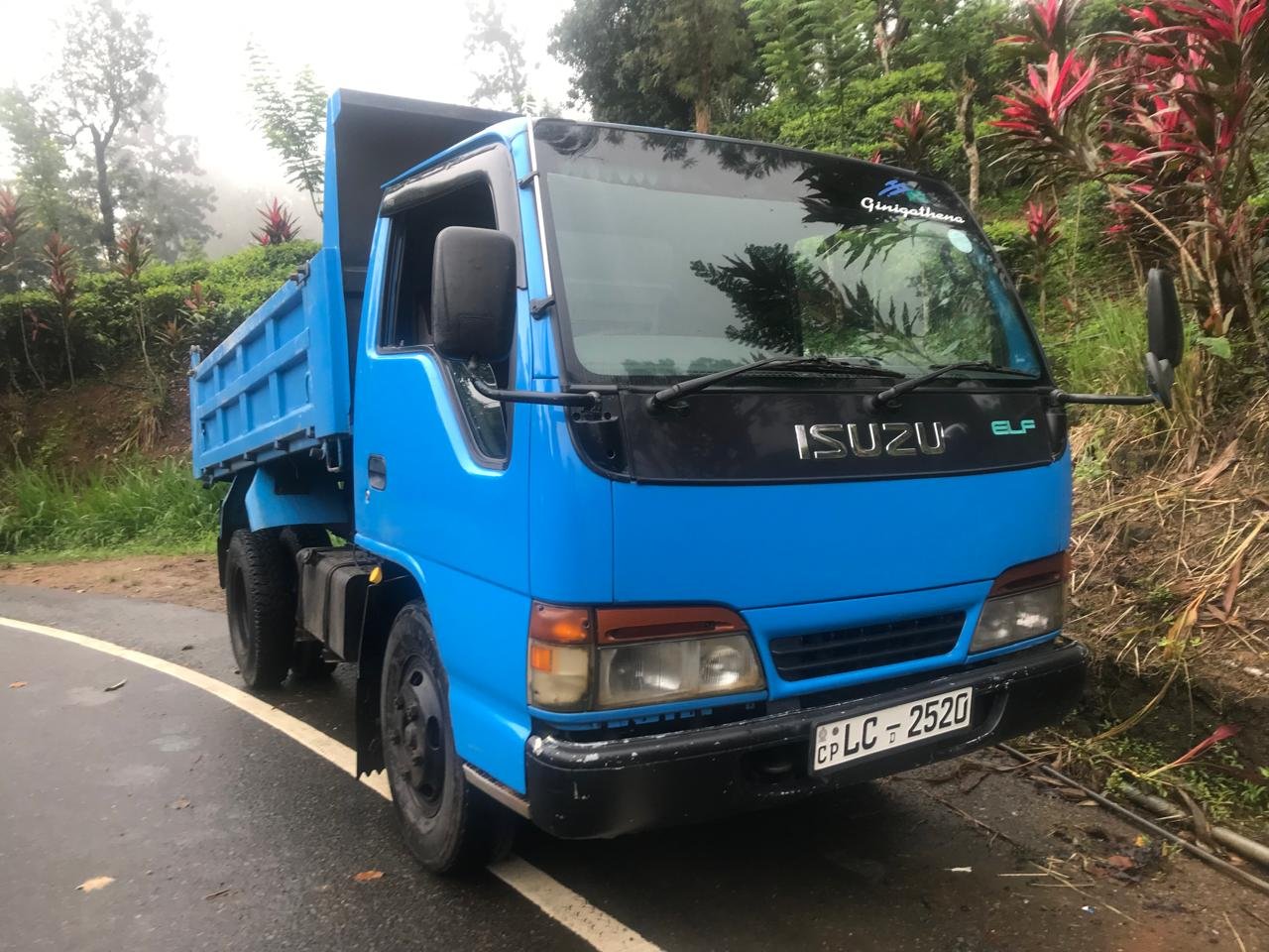 Loaders Trucks, Tipper Trucks Hiring in Sri Lanka