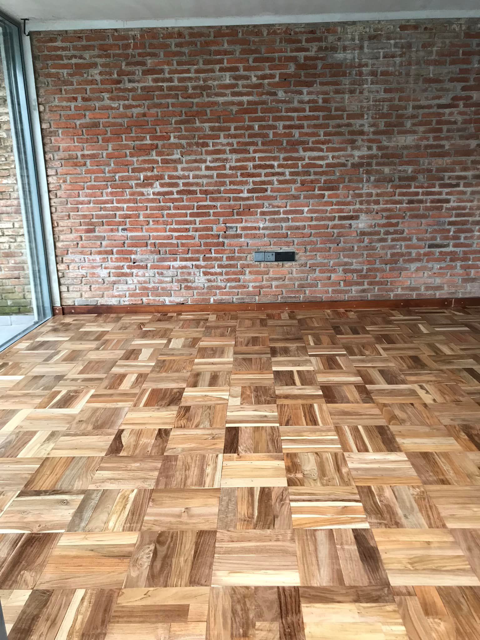 timber flooring contractors in kiribathgoda