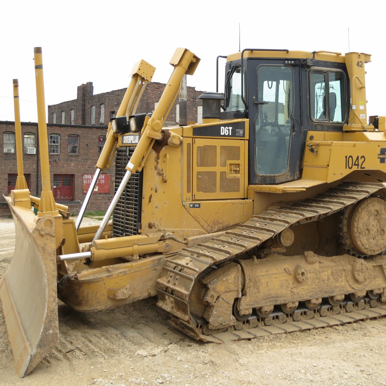 D6 Dozer hiring price in colombo
