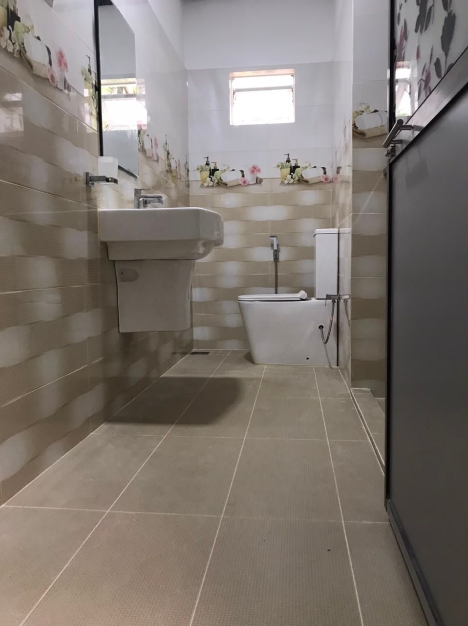 bathroom renovation in battaramulla