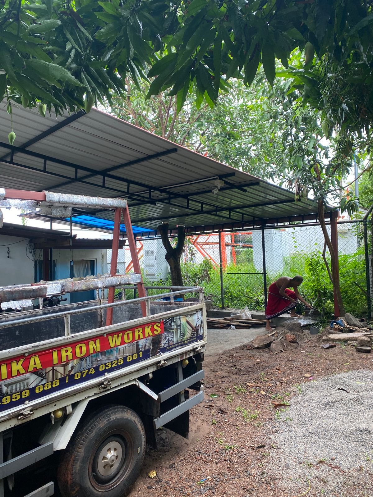 Roofing Contractors in Borelasgamuwa