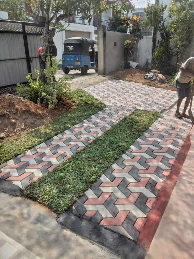 Other image 202508/interlock-designs-for-gardens-in-colombo-wedabima-fe3ec67494.jpeg