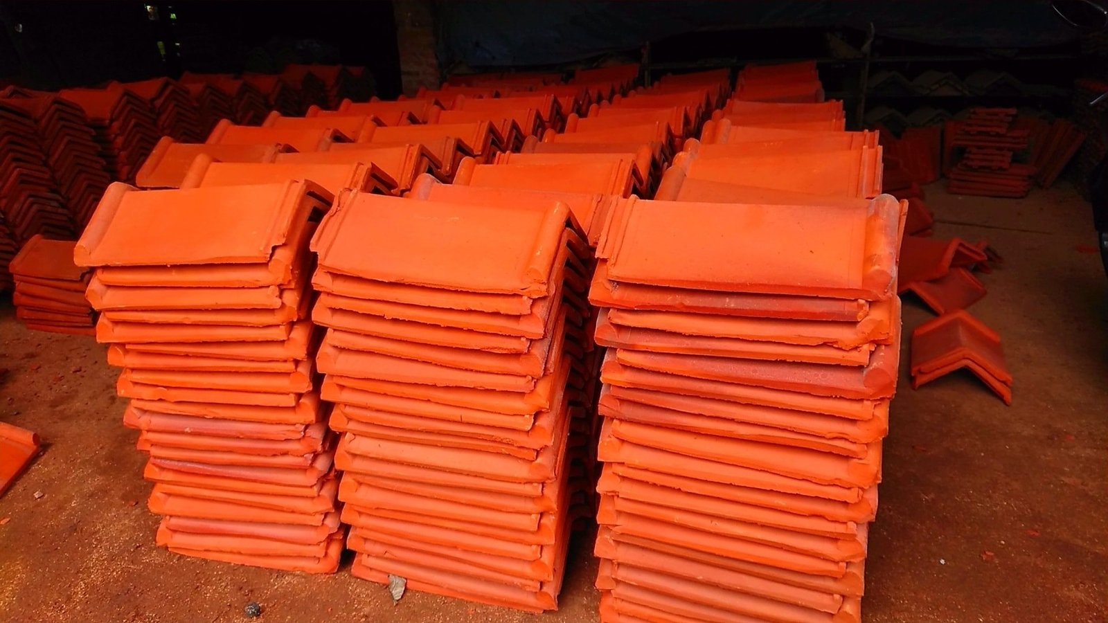Other image 202508/roof-tiles-for-sale-at-best-price-in-sri-lanka-wedabima-f60168f559.jpg