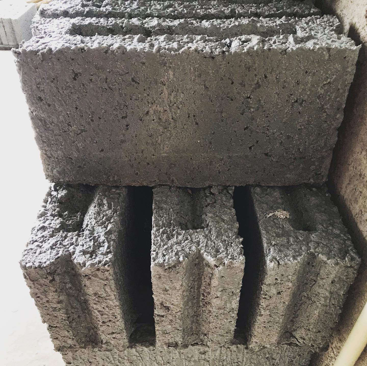 Other image 202509/cement-brick-price-in-matale-wedabima-d81b144bf2.jpg