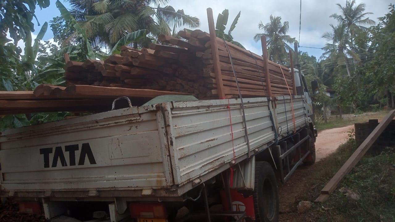 Other image 202510/coconut-timber-price-in-narammala-wedabima-6b68f4b4bf.jpeg