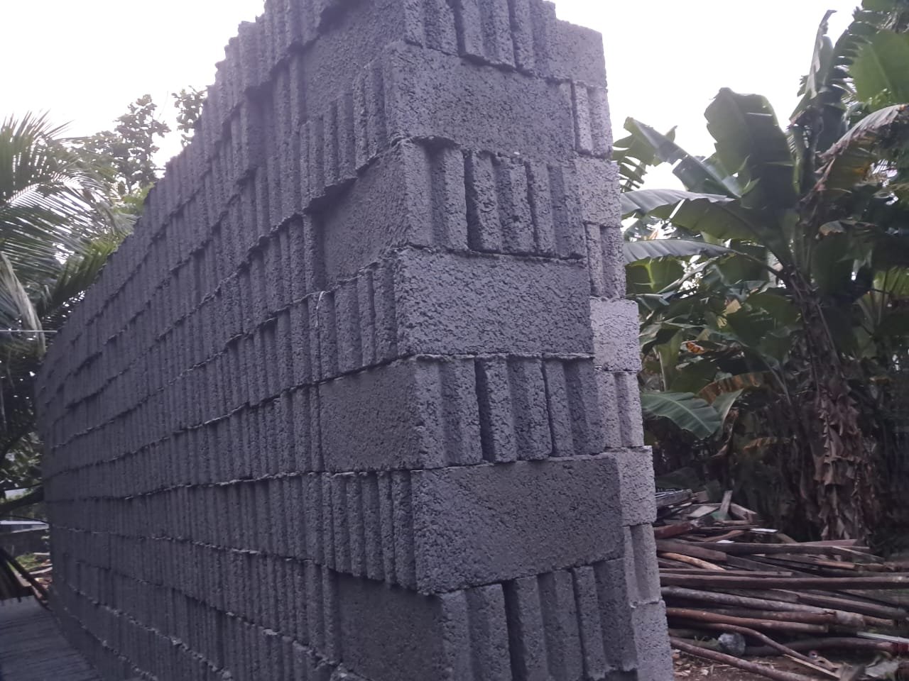 Other image 202510/low-cost-house-builders-in-sri-lanka-wedabima-102d4e8c69.jpeg