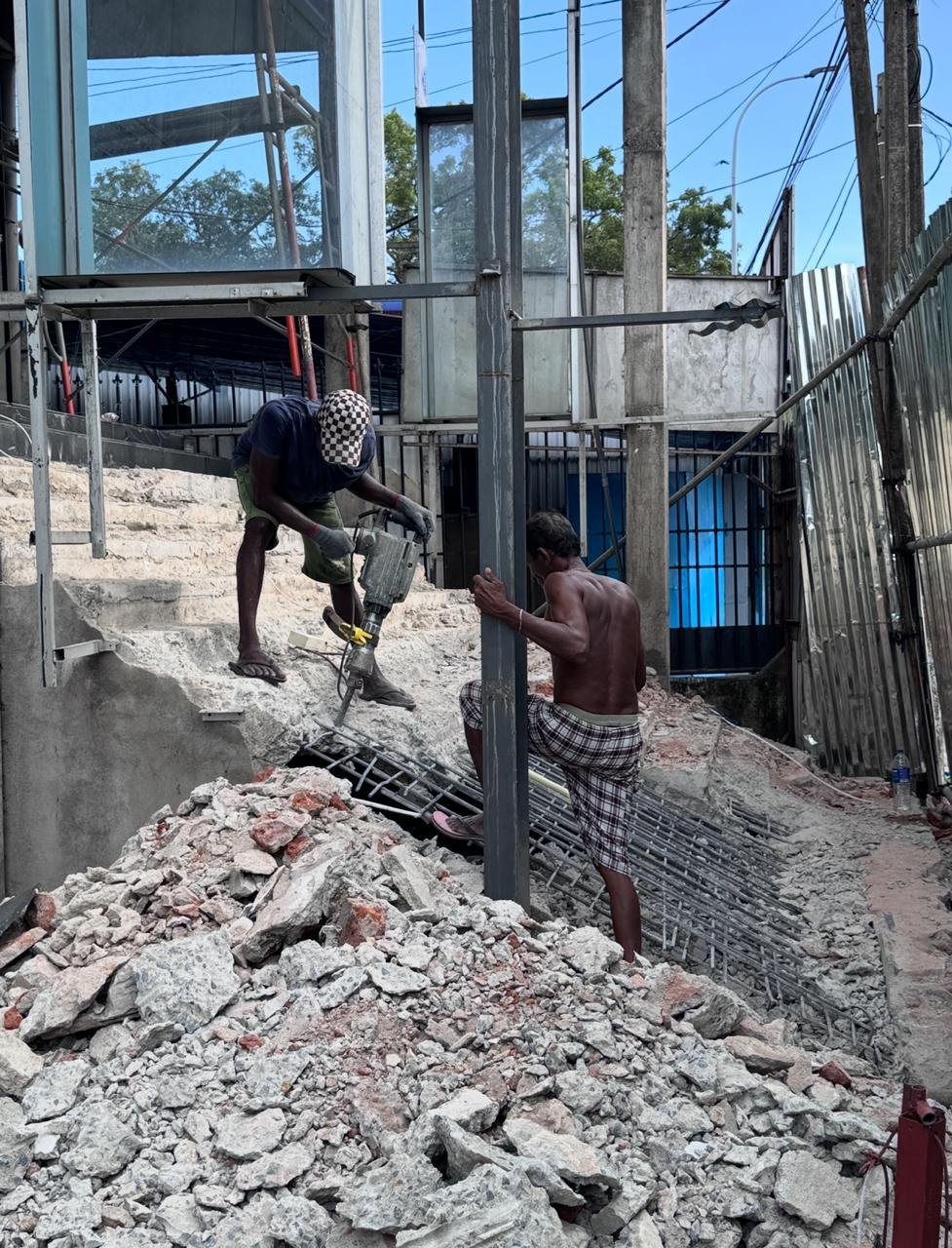 Other image 202511/interior-commercial-demolition-services-colombo-wedabima-62f71a9b81.jpeg