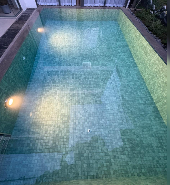 Other image 202511/outdoor-swimming-pool-construction-in-kotte-wedabima-482aeb7413.png