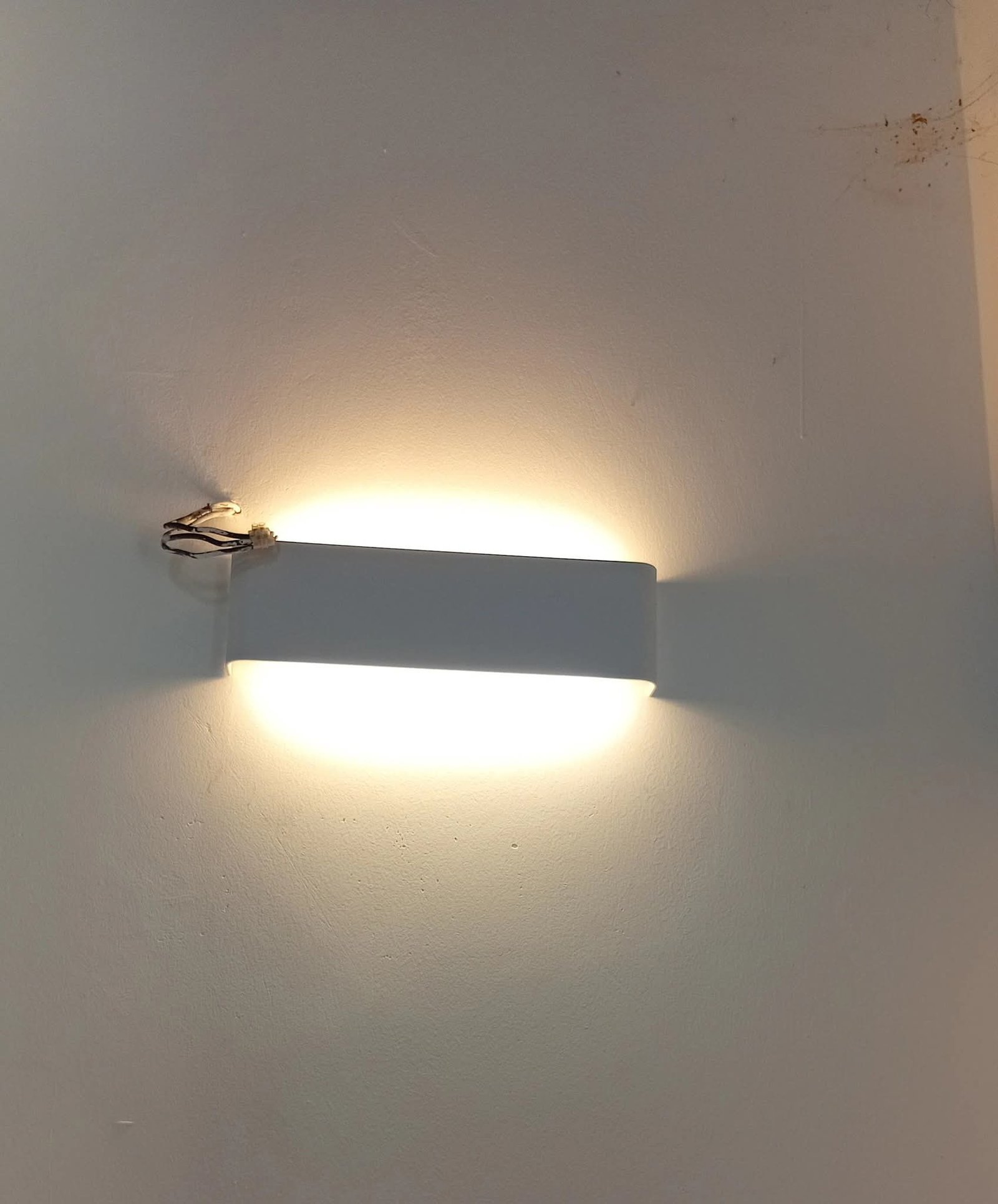Other image 202512/electrical-wall-light-installations-in-kalutara-wedabima-0ee2b849b5.jpeg