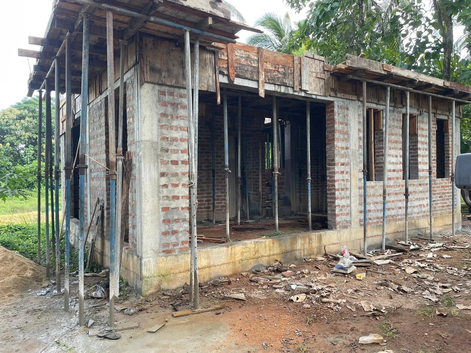 Other image 202601/slab-and-shuttering-work-price-in-mirigama-wedabima-66be8afc50.jpg