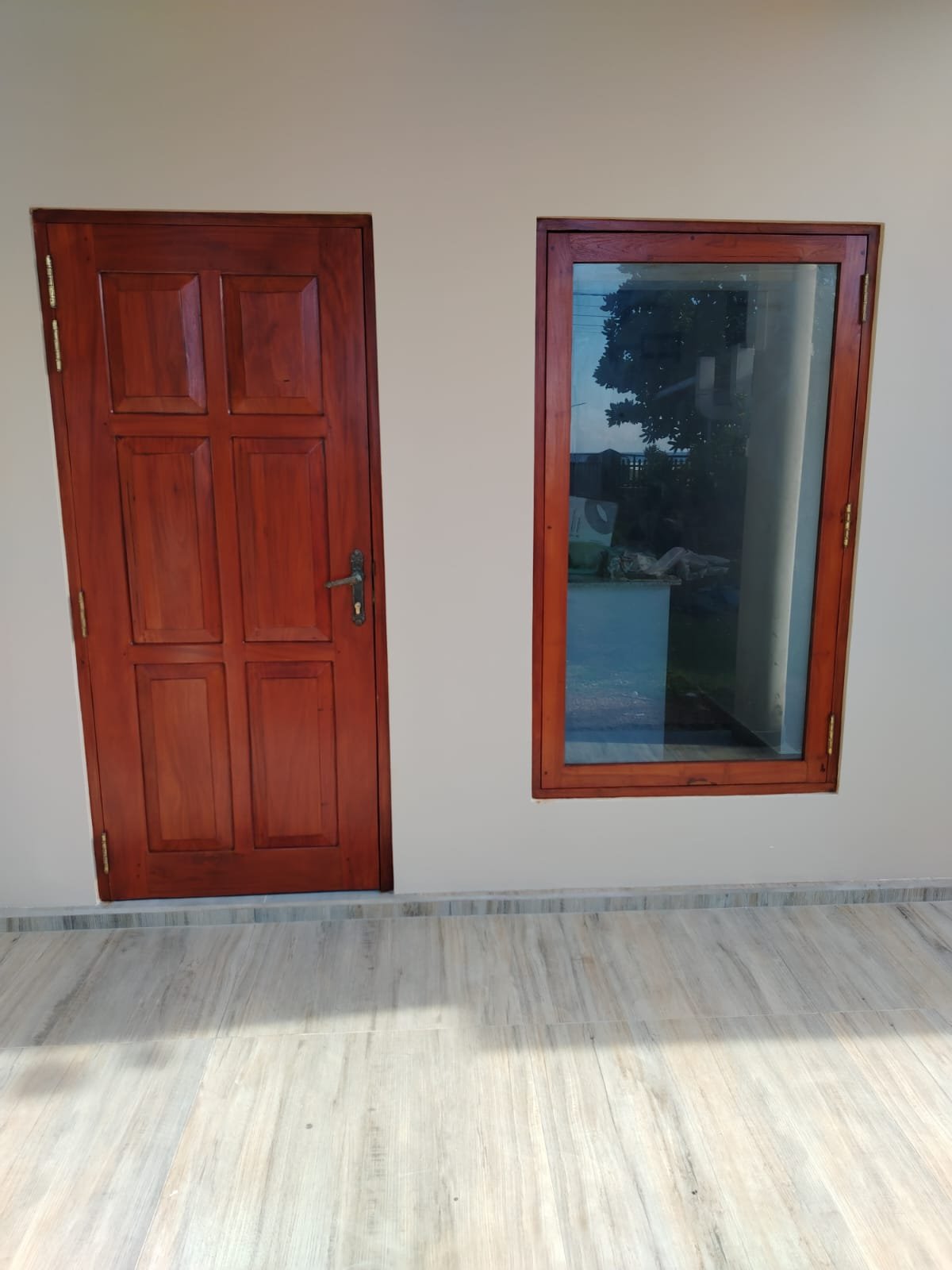 Other image 202601/spray-painting-for-furniture-in-sri-lanka-wedabima-c17a5a2b06.jpeg