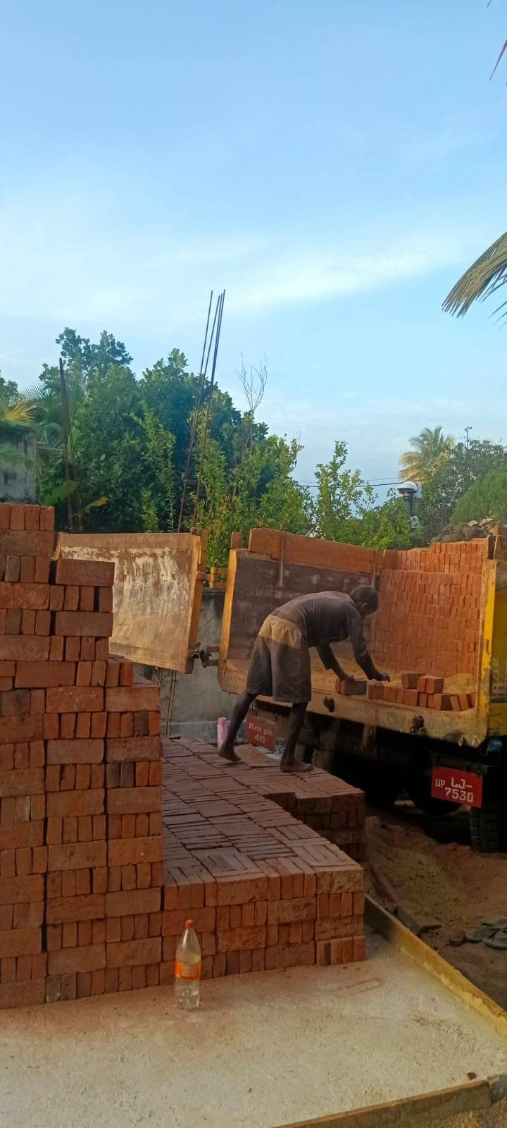 Other image 202602/brick-transport-service-in-wellawaya-wedabima-7a7b7c227c.jpg