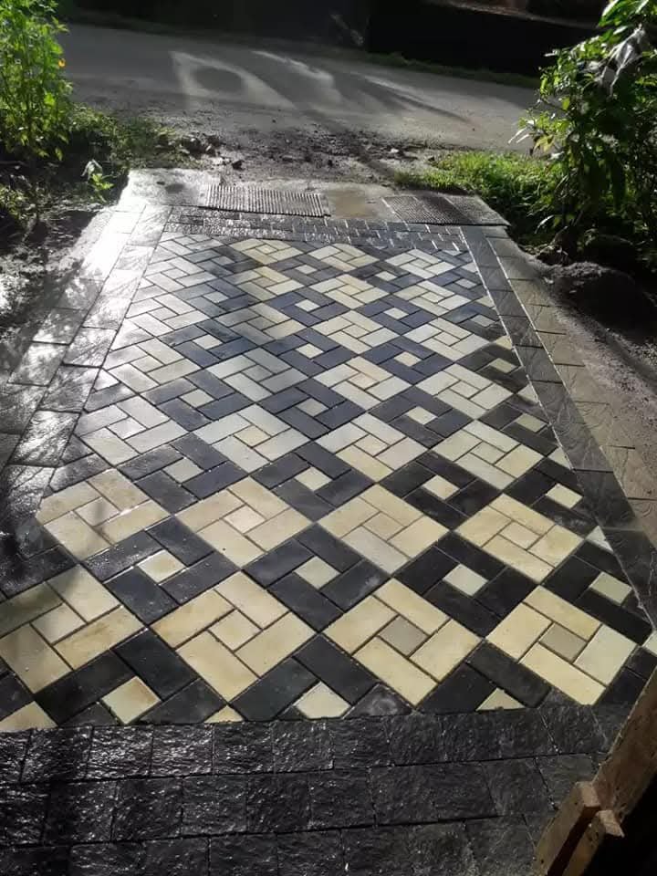 Other image 202602/interlock-paving-designs-sri-lanka-wedabima-23f5c2da94.jpeg