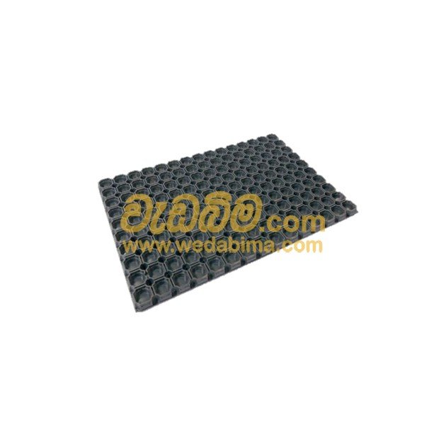 Medium Domino Punch Mat